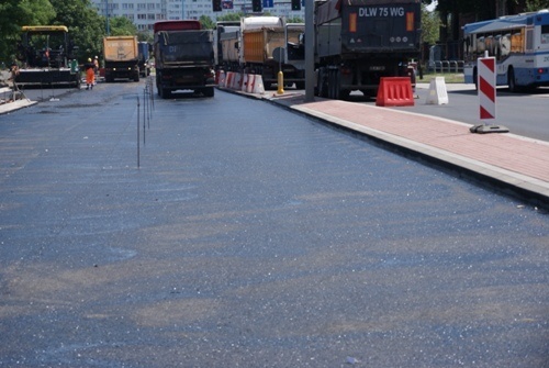 Kolejny etap prac budowlanych na al. Piłsudskiego